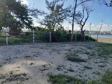 Venta de Terreno con Uso de Suelo Mixto a la Orilla del Río Tuxpan