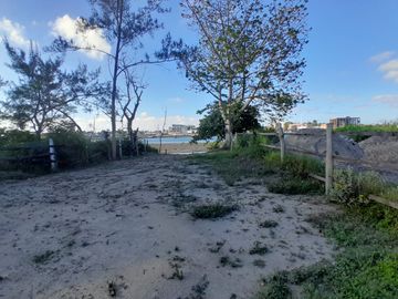 Venta de Terreno con Uso de Suelo Mixto a la Orilla del Río Tuxpan