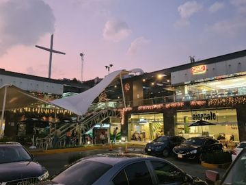 CASA EN VENTA EN NAUCALPAN COL PASEOS DEL BOSQUE ESTADO DE MÉXICO