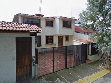 CASA EN VENTA EN NAUCALPAN COL PASEOS DEL BOSQUE ESTADO DE MÉXICO