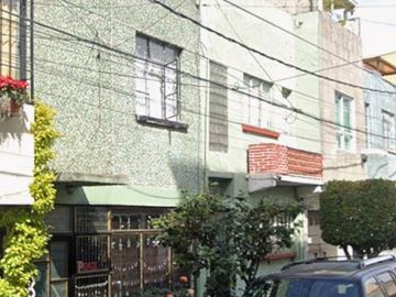 CASA EN VENTA EN GUSTAVO A MADERO COL INDUSTRIAL CDMX