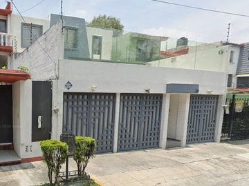 VENTA DE CASA EN NAUCALPAN COL LOMAS DE SAN MATEO ESTADO DE MÉXICO