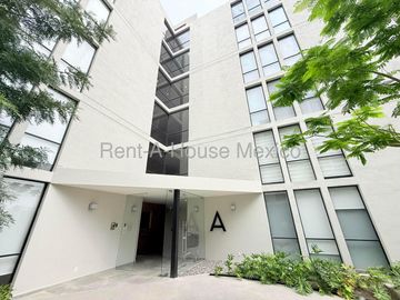 Departamento en venta con 2 Hab, 2 Baños en Jurica , Queretaro, Mexico.