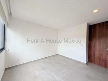 Departamento en venta con 2 Hab, 2 Baños en Jurica , Queretaro, Mexico.