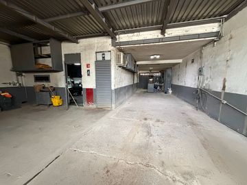 CASA CON LOCAL COMERCIAL EN VENTA EN LAS AMERICAS IRAPUTO, GTO.