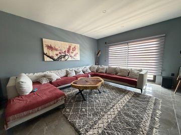 CASA CON LOCAL COMERCIAL EN VENTA EN LAS AMERICAS IRAPUTO, GTO.