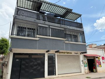 CASA CON LOCAL COMERCIAL EN VENTA EN LAS AMERICAS IRAPUTO, GTO.