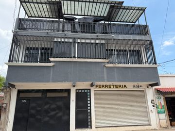CASA CON LOCAL COMERCIAL EN VENTA EN LAS AMERICAS IRAPUTO, GTO.