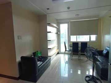 RFO Furnished 2BR with Balcony & Parking FOR LEASE / RENT at Seibu Tower BGC Taguig