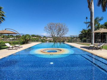 Majestuosa residencia única en el mercado
