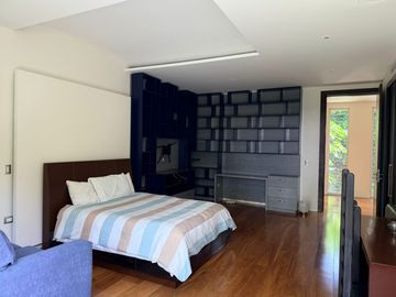 Majestuosa residencia única en el mercado