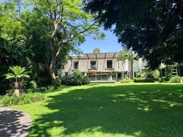 Majestuosa residencia única en el mercado