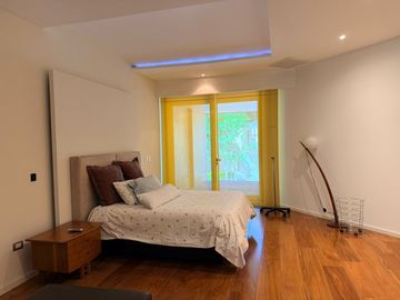 Majestuosa residencia única en el mercado