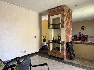 Impecable casa en fraccionamiento exclusivo