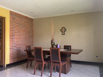 Impecable casa en fraccionamiento exclusivo