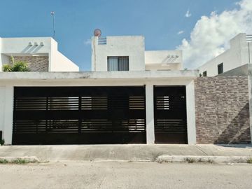 Casa en renta amueblada en Fracc. Las Américas en Mérida Yucatán
