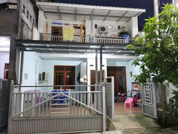 Rumah 1 Lantai di Bekasi Utara. Dalam Komplek, SHM