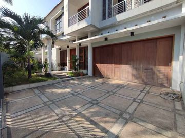 Rumah Minimalis Modern Siap Huni Di Graha Golf Araya Malang
