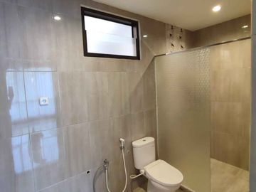 Rumah Minimalis Modern Siap Huni Di Graha Golf Araya Malang