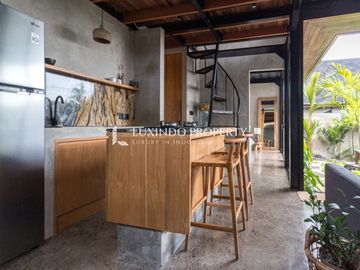 DISEWAKAN JANGKA PANJANG VILLA DENGAN 3 KAMAR TIDUR DI ULUWATU