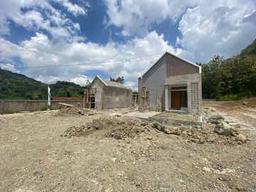 Rumah 330 Jt Dekat Kampus UAD & Terminal Giwangan, Lokasi Strategis