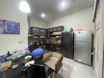 Dijual Mueah Cluster Crystal Semi Furnished Bagus Gading Serpong