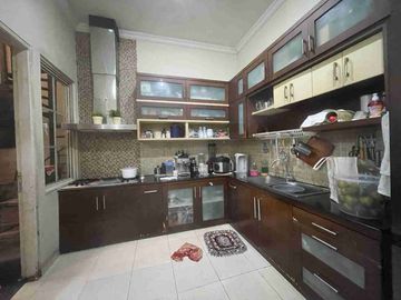 Dijual Mueah Cluster Crystal Semi Furnished Bagus Gading Serpong
