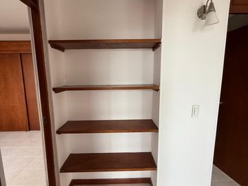 VENTA APARTAMENTO  CONFORTABLE B. LA HACIENDA SUR DE CALI