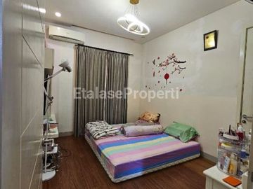 Dijual Rumah Di Griya Galaxy Dekat Raya MERR Rungkut