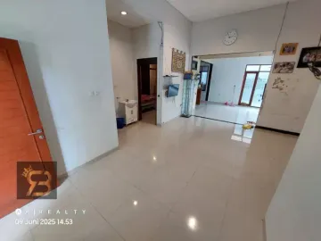 Dijual Rumah Hook di Puri Dago Mas Antapani Dekat Arcamanik Bandung Harga Nego, Fasilitas Lengkap, Bebas Banjir