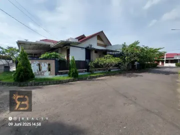 Dijual Rumah Hook di Puri Dago Mas Antapani Dekat Arcamanik Bandung Harga Nego, Fasilitas Lengkap, Bebas Banjir