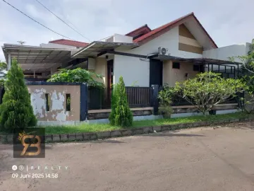 Dijual Rumah Hook di Puri Dago Mas Antapani Dekat Arcamanik Bandung Harga Nego, Fasilitas Lengkap, Bebas Banjir