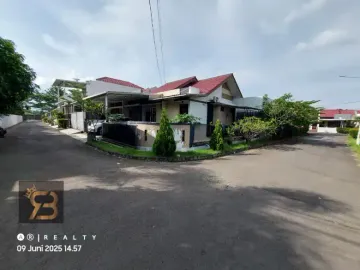 Dijual Rumah Hook di Puri Dago Mas Antapani Dekat Arcamanik Bandung Harga Nego, Fasilitas Lengkap, Bebas Banjir