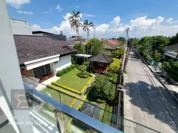 RUMAH SIAP HUNI ARCAMANIK BANDUNG Design Modern Lokasi Strategis dekat ANTAPANI