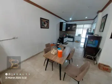 RUMAH SIAP HUNI ARCAMANIK BANDUNG Design Modern Lokasi Strategis dekat ANTAPANI
