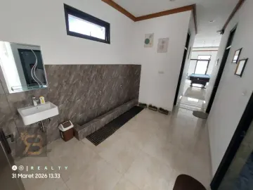 RUMAH SIAP HUNI ARCAMANIK BANDUNG Design Modern Lokasi Strategis dekat ANTAPANI
