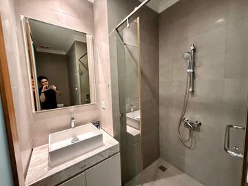Dijual dan Disewakan Apartement Residence 8 senopati 3BR