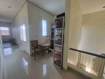 Dijual rumah siap huni cluster central park grand galaxy