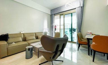 Grand Hyatt South Tower - 3 Bedrooms 207 sqm with 2 parking Slots