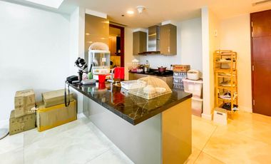 Grand Hyatt South Tower - 3 Bedrooms 207 sqm with 2 parking Slots