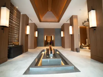 For Sale: Luxury 2BR Golf Course View Residence at Shang Residences at Wack Wack