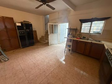Casa en Venta en la Colonia Industrial, Monterrey, Nuevo León