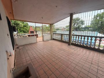Casa en Venta en la Colonia Industrial, Monterrey, Nuevo León