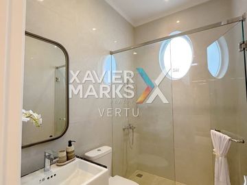 Dijual Rumah di Grand Peninsula Park Luxury Residence With Private Lift