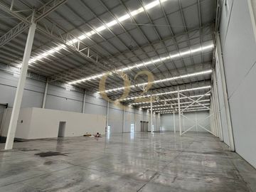 BODEGA EN RENTA NUEVA EN GRAND PARK APODACA