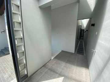Dijual Rumah di Nirwana Eksekutif