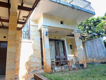 Rumah 2M-An Dalam Komplek Elite Cinere Dekat MRT 2 Lantai