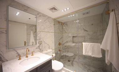 For Sale: Luxury Customized 1BR Residence with Balcony at One Shangri-La Place