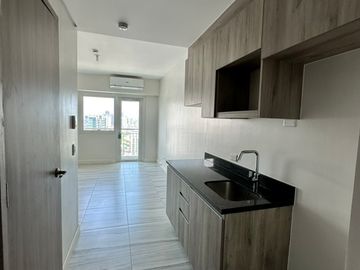 Affordable Studio with Parking Maven at Capitol Commons Condo For Rent Pasig