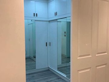 For Sale: Luxury 2BR Residence with 2 Parking at One Serendra Palm Tower, BGC